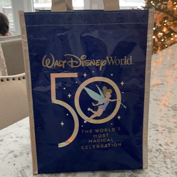 Disney 50th Anniversary Set - Picture 3 of 6
